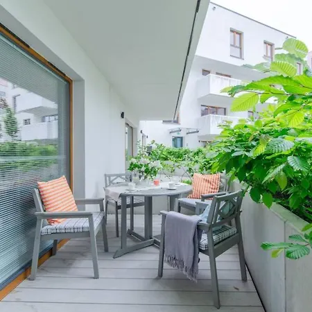 Luksusowa Oaza W Samym Centrum Wroclawia アパート ヴロツワフ