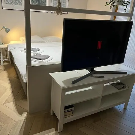 아파트 Luksusowa Oaza W Samym Centrum Wroclawia 브로츠와프